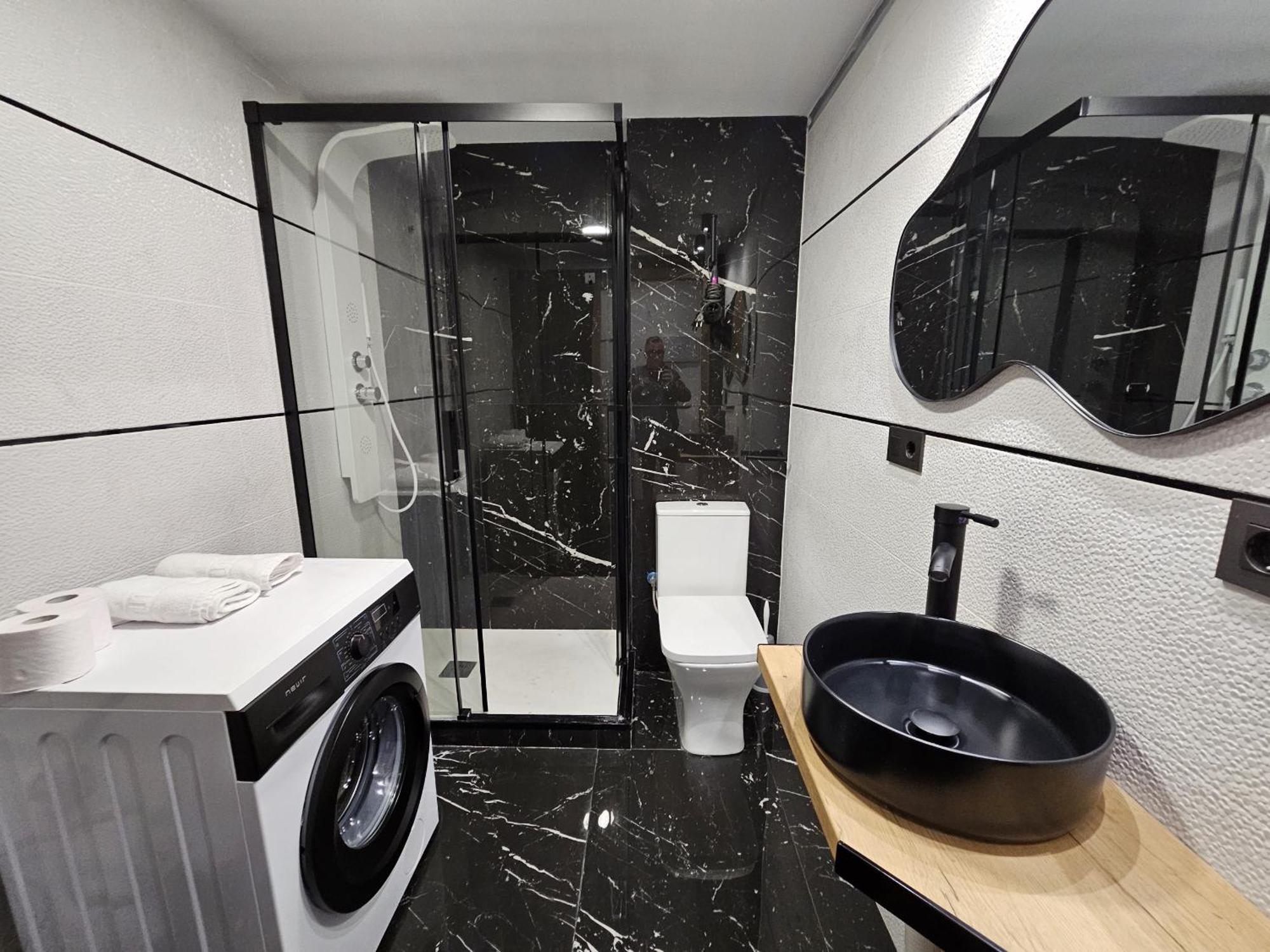 Apartamentos Benidorm Black Eksteriør bilde
